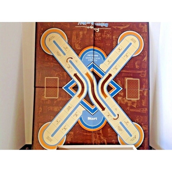 Vintage Ripley's Believe It or Not! Board Game by Milton Bradley 1984 - Picture 2 of 3